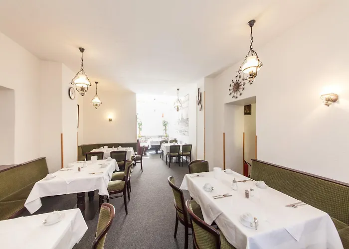 Signature Astoria 3*